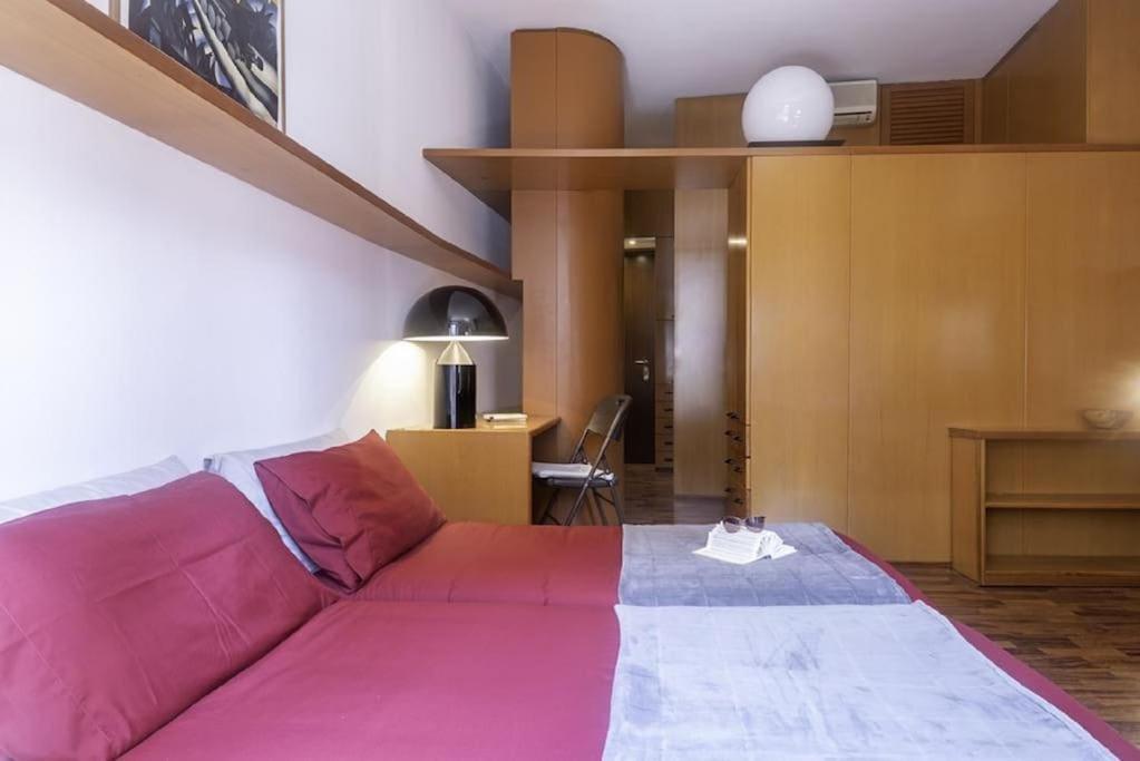 Osti 3 Beautifully Furnished Lägenhet Milano Exteriör bild